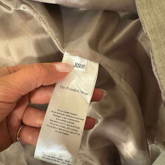 The Frankie Shop TANSY OVERSIZED BLAZER - BEIGE - Picture 7 of 10